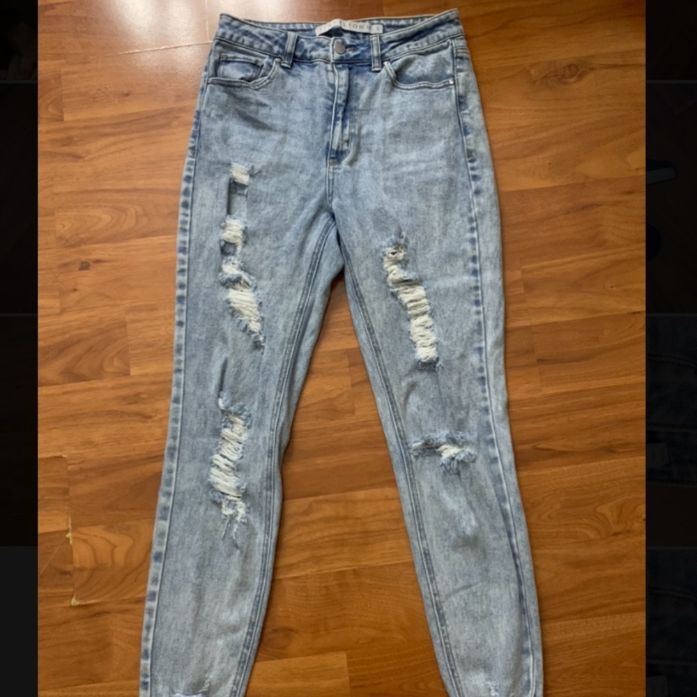 Tinseltown Ripped Jeans